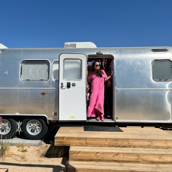 Meet your Posher, Helen - Picture 1 of 1